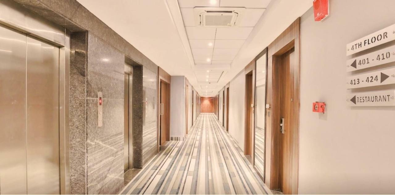 Genx Surat By 1589 Hotels Palsana  Eksteriør billede